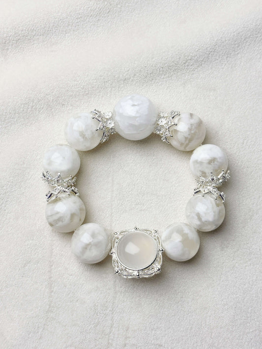 Snow White – Spiritual Purity & Protection Crystal Bracelet (Snow Phantom Quartz)